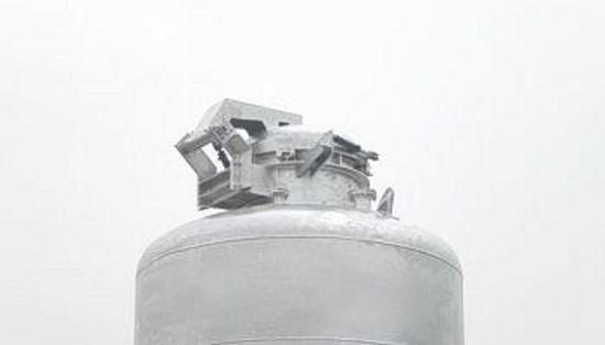 Oil tanks